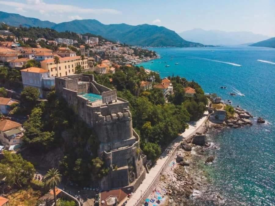 Apartmani Milena Herceg Novi Ngoại thất bức ảnh