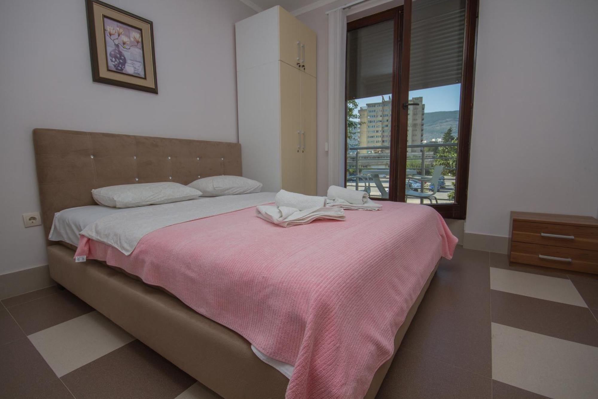 Apartmani Milena Herceg Novi Ngoại thất bức ảnh