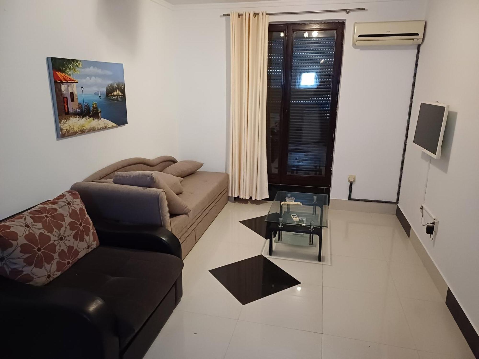 Apartmani Milena Herceg Novi Ngoại thất bức ảnh
