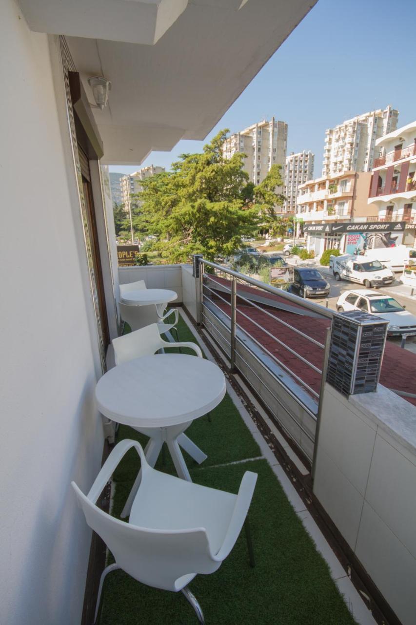 Apartmani Milena Herceg Novi Ngoại thất bức ảnh